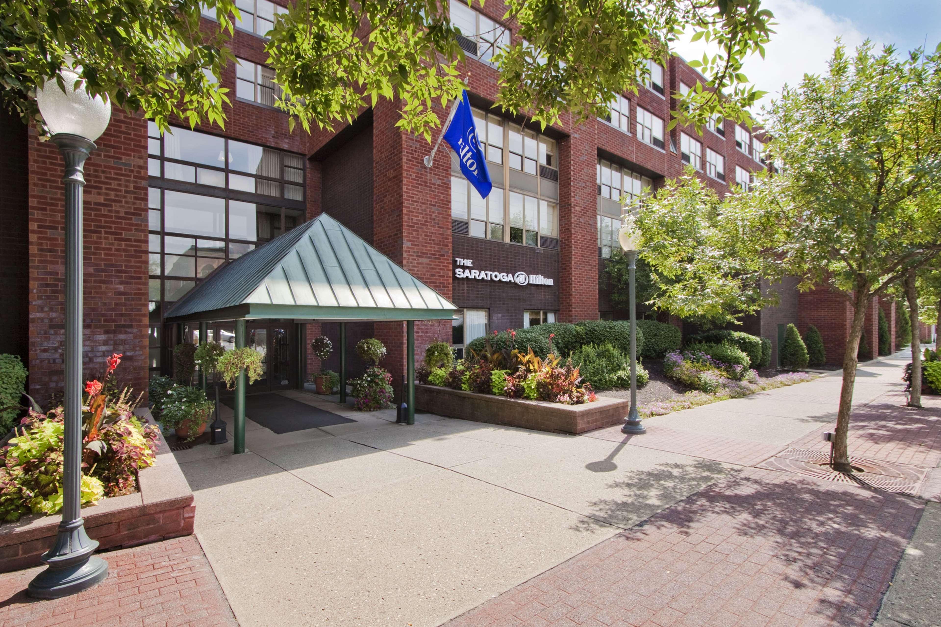 The Saratoga Hilton Saratoga Springs Exterior foto