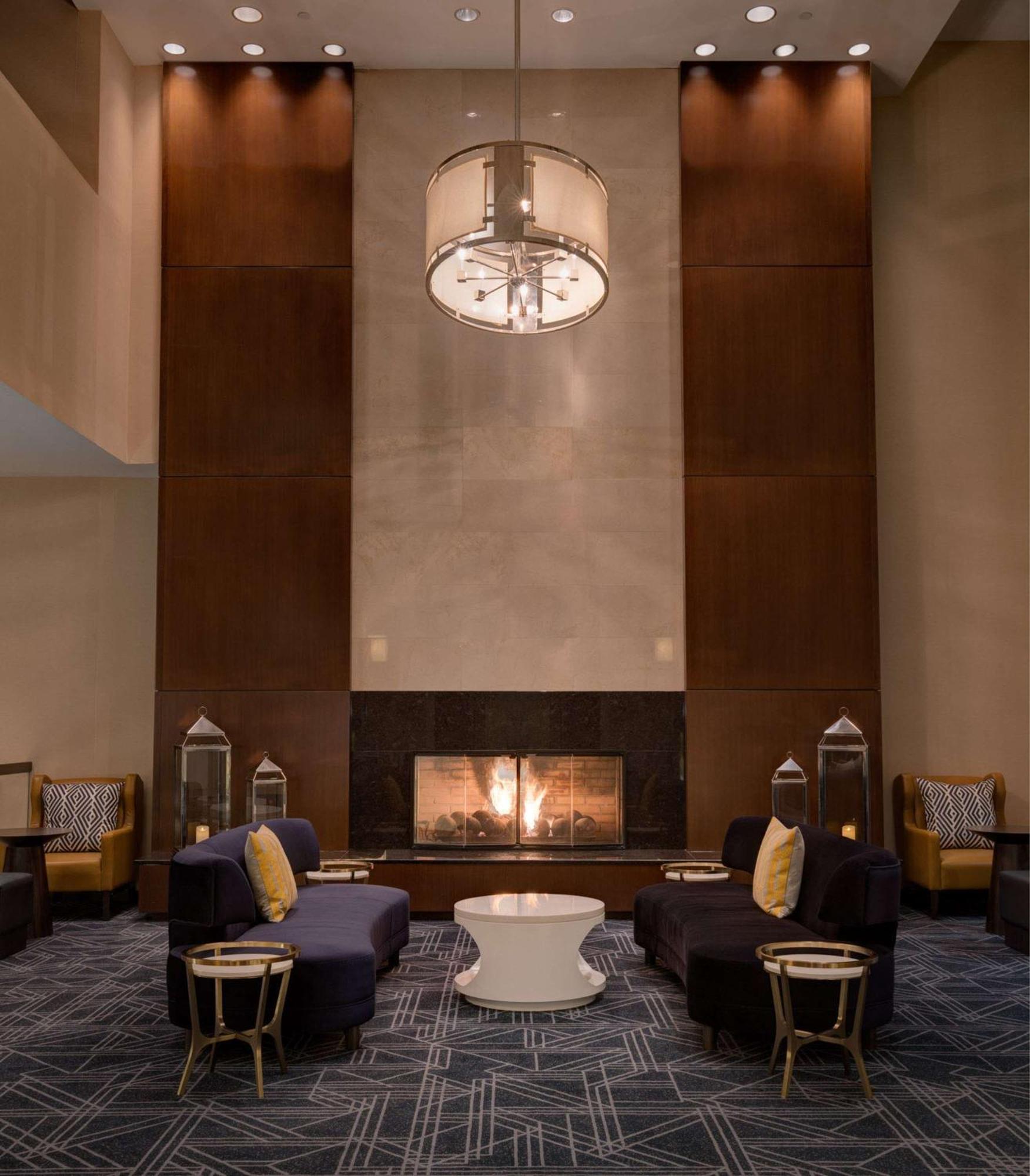 The Saratoga Hilton Saratoga Springs Exterior foto