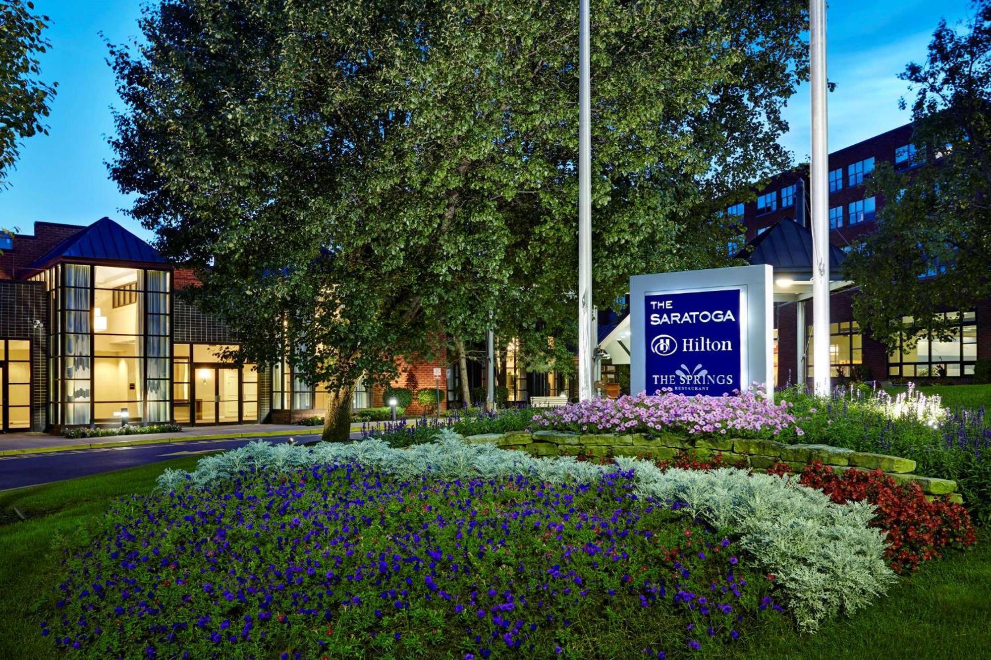 The Saratoga Hilton Saratoga Springs Exterior foto